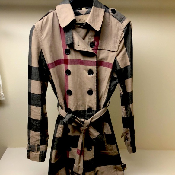 Burberry Brit light trench jacket